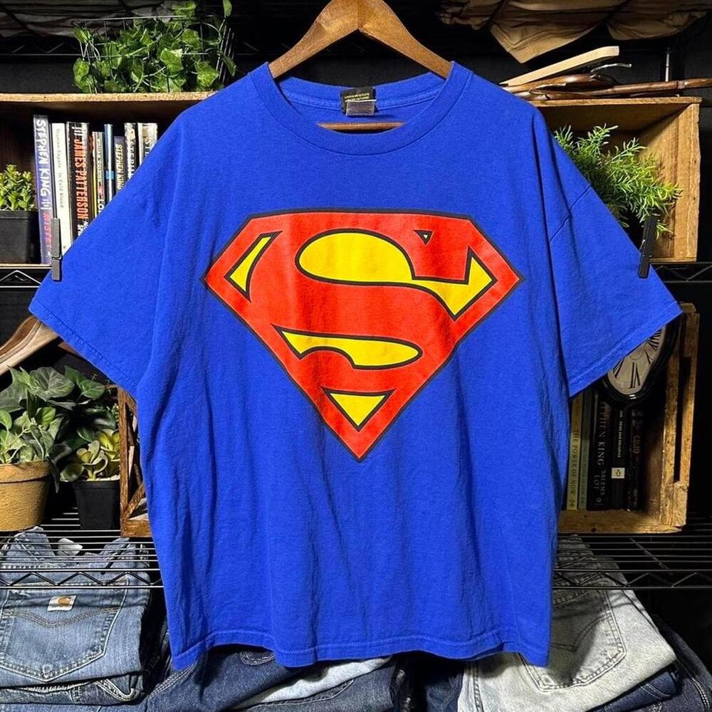 Vintage Y2K DC Superman Tee Shirt Blue and Red Boxy Superhero 4th of July Men XL